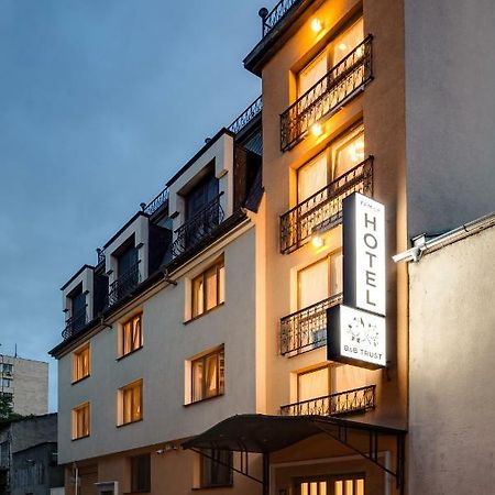 Family Hotel Anna Ruse Exteriér fotografie